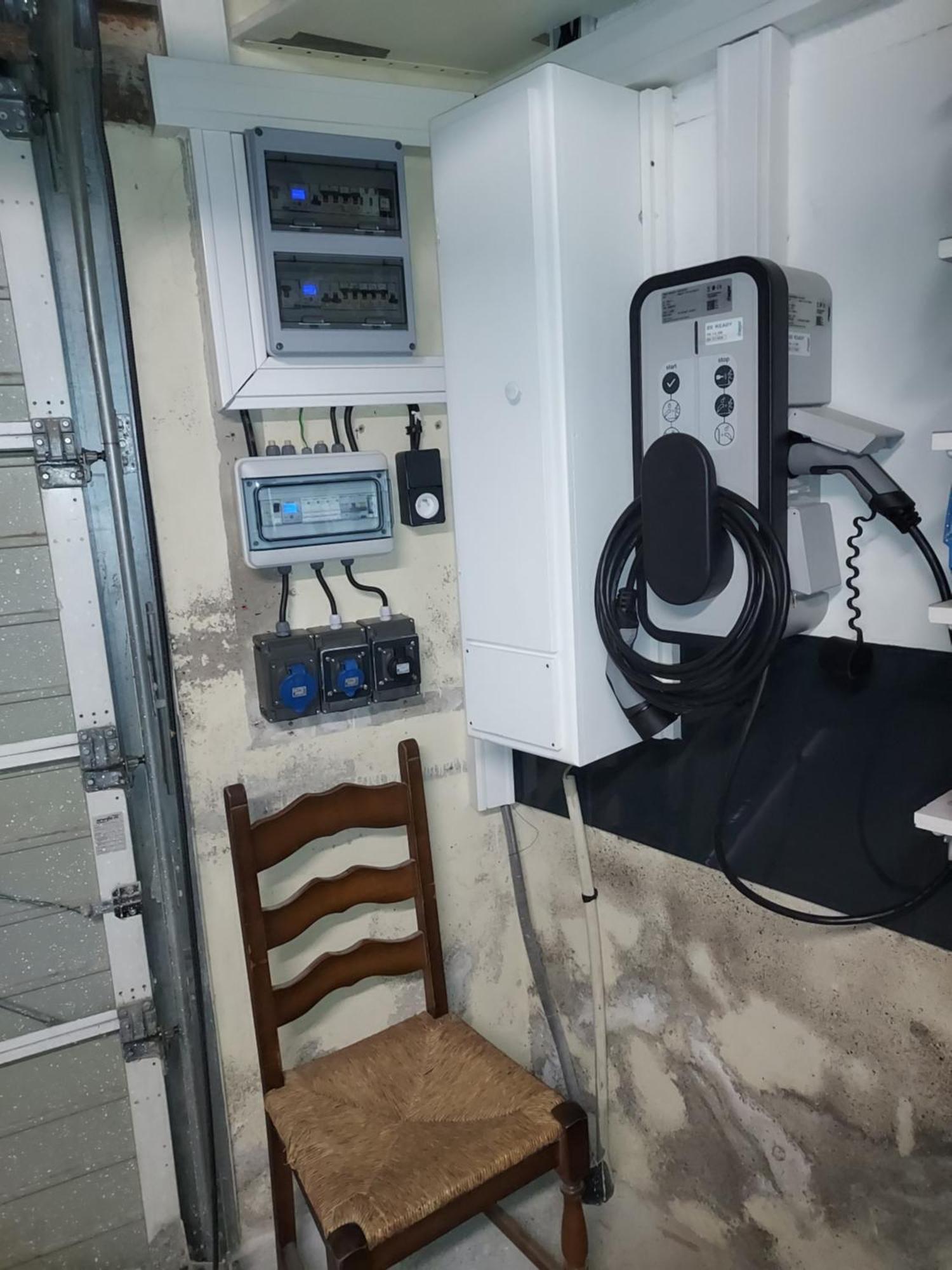 Appartement F2 tout équipé avec terrasse - 66 Salses le Chateau Esterno foto