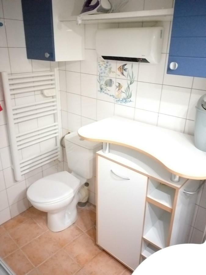 Appartement F2 tout équipé avec terrasse - 66 Salses le Chateau Esterno foto